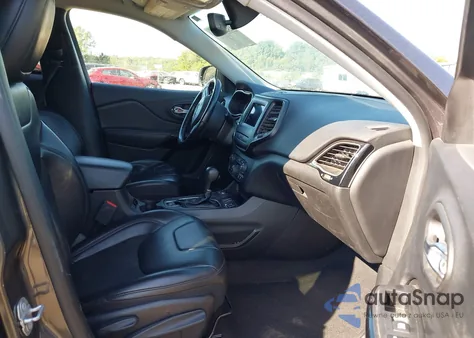 2019 Jeep Cherokee Altitude 4X4 из США, поврежденный, VIN 1C4PJMLN7KD489616